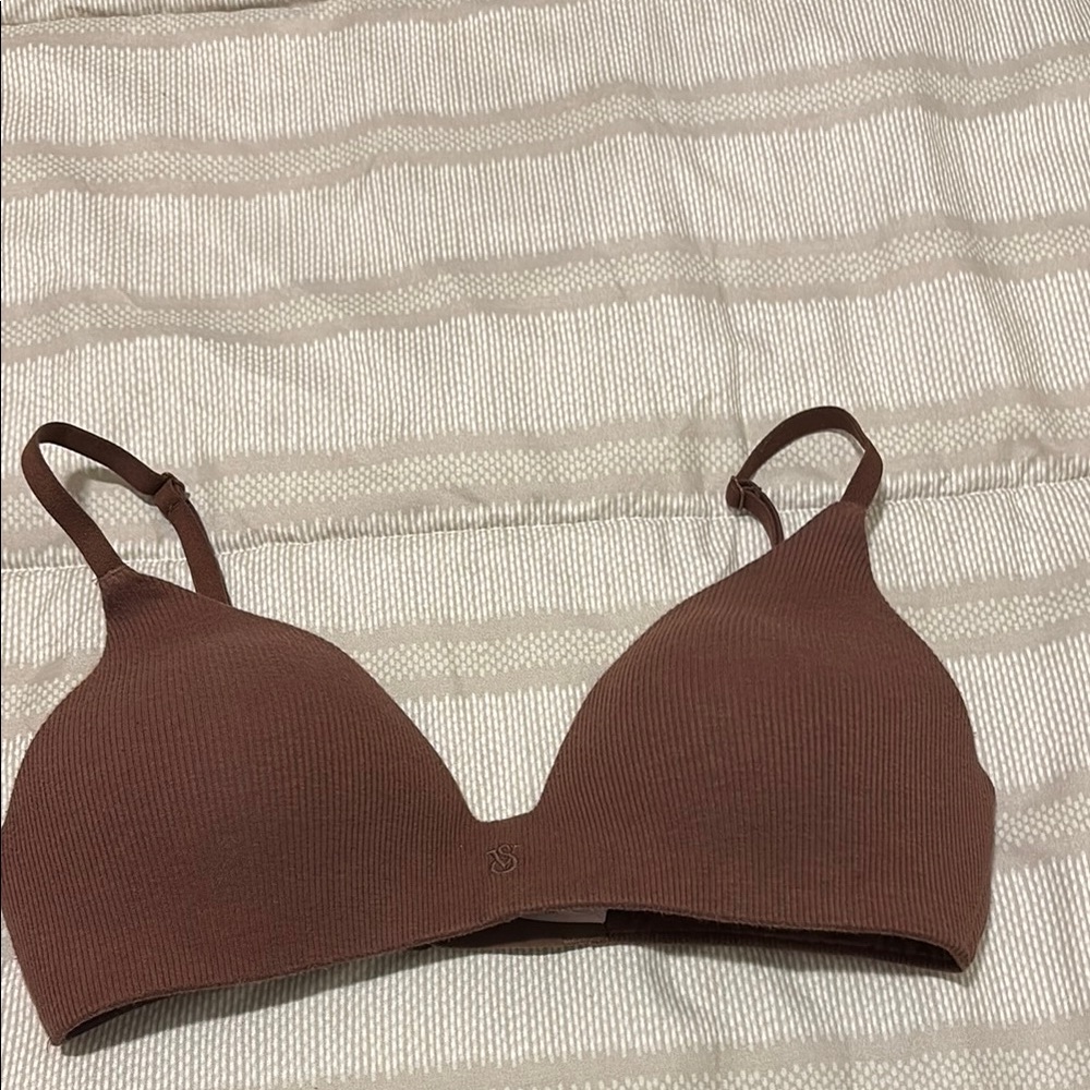 Victoria's Secret Brown Intimates Seamless Bras